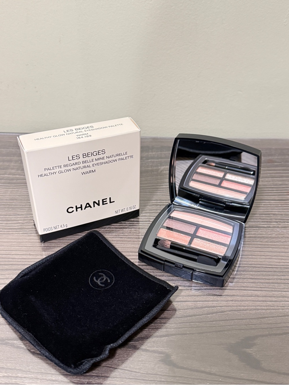 CHANEL Les Beiges Eyeshadow Palette - warm